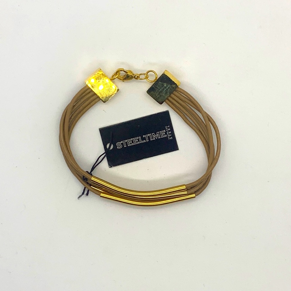 Stainless steel and leather bracelet